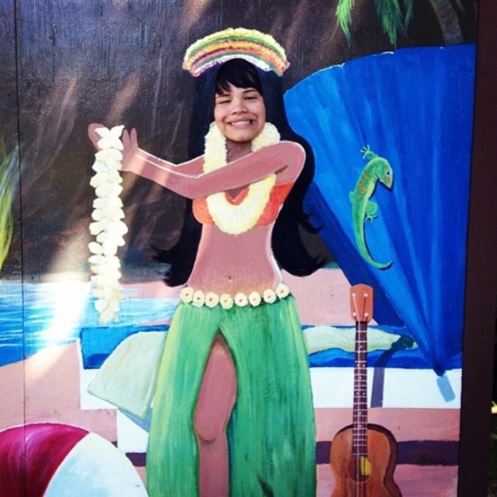 Meet your Posher, Holly